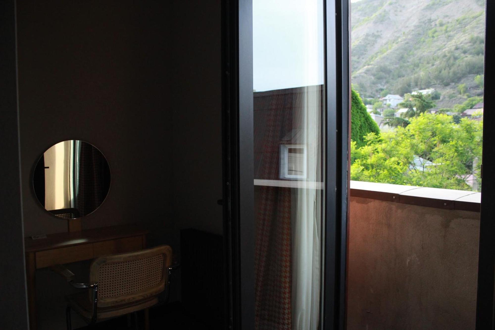 Hotel Margot Sololaki Tbilisi Pokoj fotografie